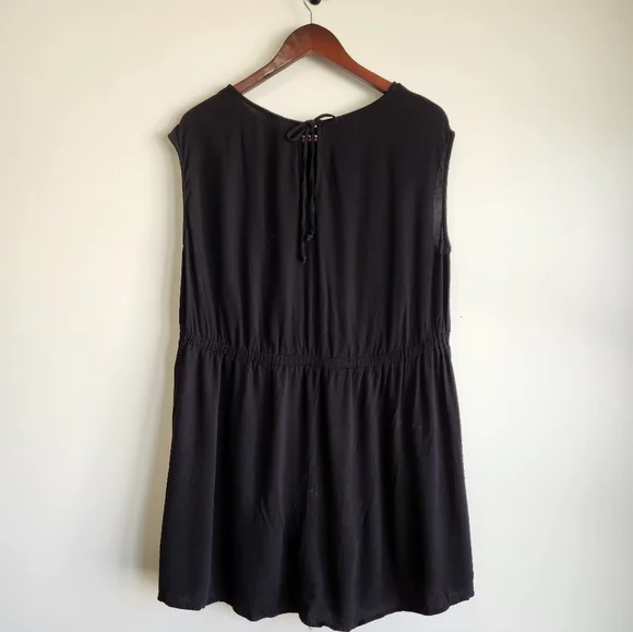 Torrid Black Sleeveless Blouse - Picture 5 of 6